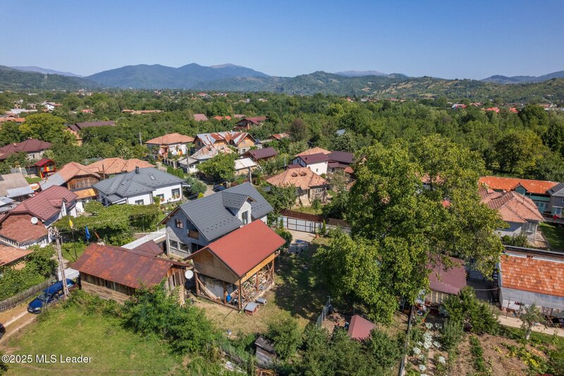 Casa de vanzare